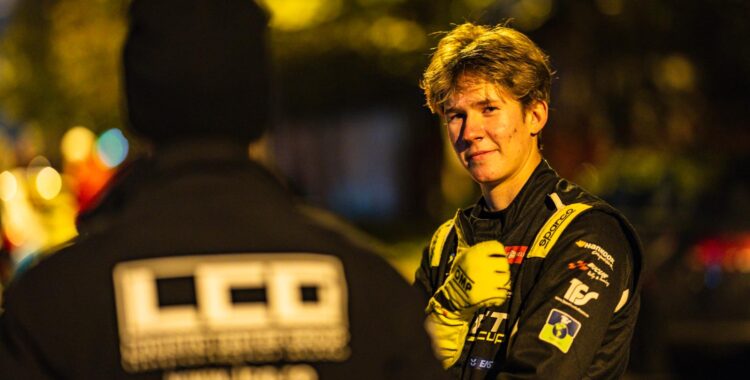 La doar 16 ani, pilotul clujeanul Dragoș Tuluc devine triplu campion național de raliuri